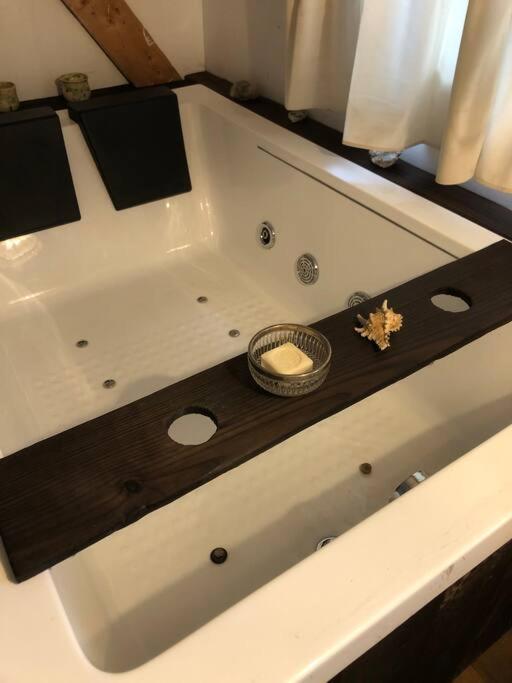 Cosy Cabane Boise Solaire, Balneo Bath Et Toilette Seche A La Ferme Mimizan Exterior photo